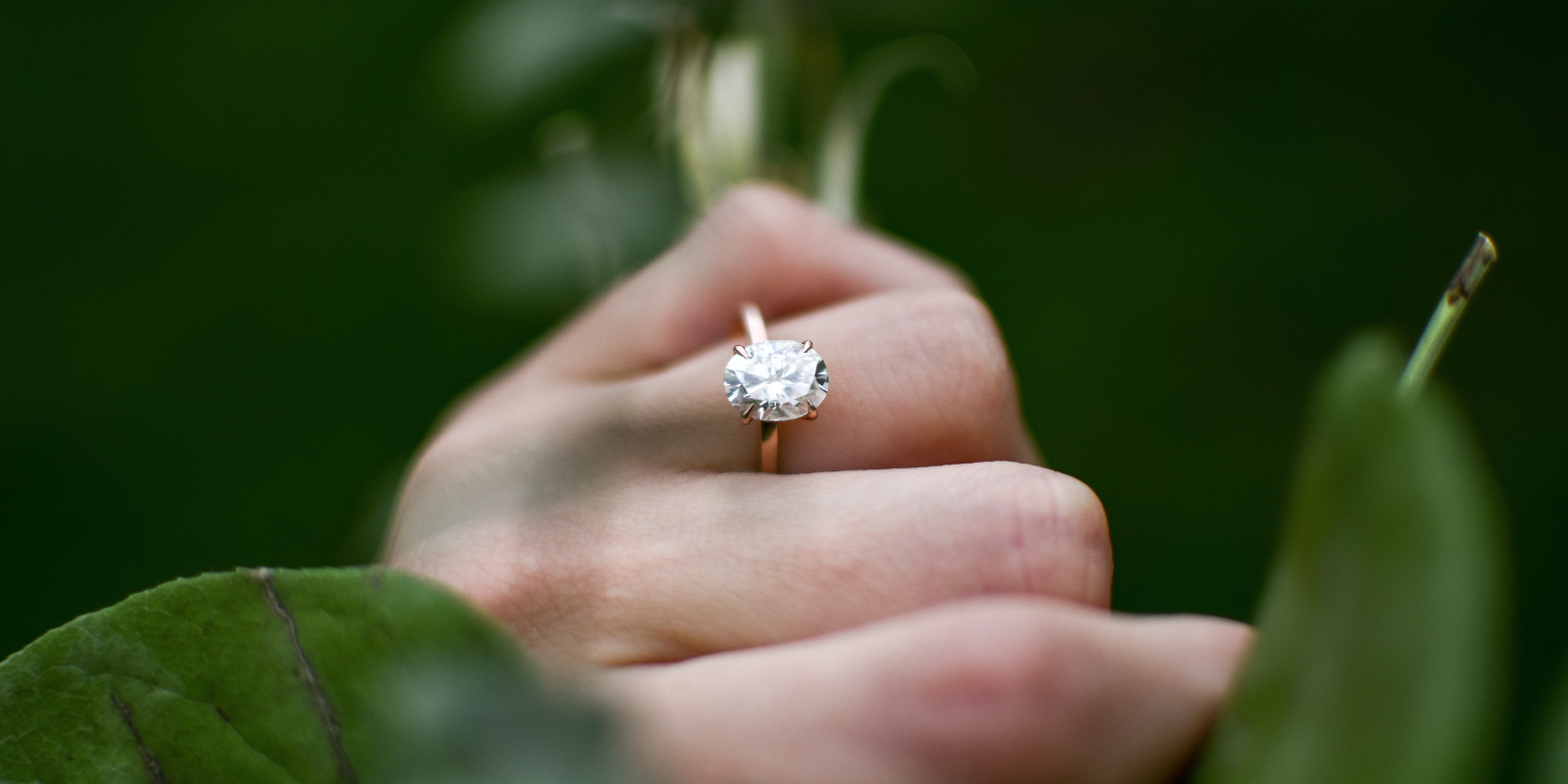 How To Choose A Moissanite Stone (The 2024 Moissanite Buying Guide) – TOVAA